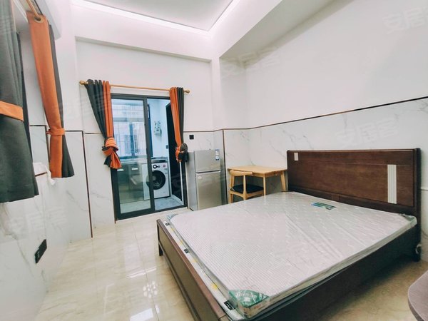 深圳光明公明西田新村西田新村 近李松蓢工业区 精装修大单间 停车