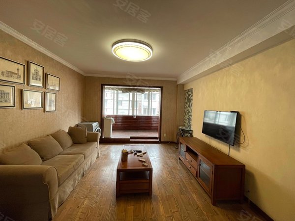 杭州富阳富春天河富春湾小区天河富春湾小区精装修3室朝南,户型通透