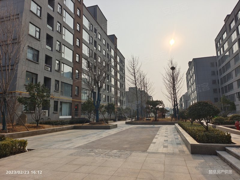 别墅云栖谷丨新区丨超大花园丨三层丨急售可谈丨随时看房