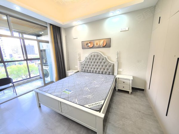 金华婺城婺城新区蓝湾国际花园民用水电！带阳台！蓝湾国际！精装公寓拎包入住出租房源真实图片