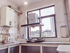 潍坊潍城中百长胜小区 3室1厅1卫出租房源真实图片