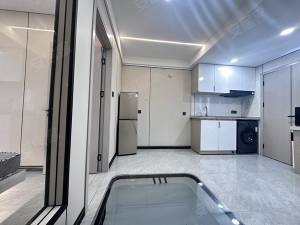 金华浦江县浦江城东一点红大道177号楼现场房東（无中介）压一付一，253附近精装一室一厅，无物业。出租房源真实图片