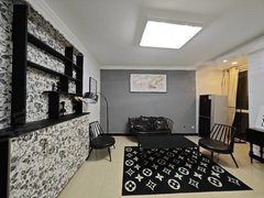 南阳卧龙摩根吾悦可短租月付天工大厦摩根360南航新华城市广场精装2室出租房源真实图片