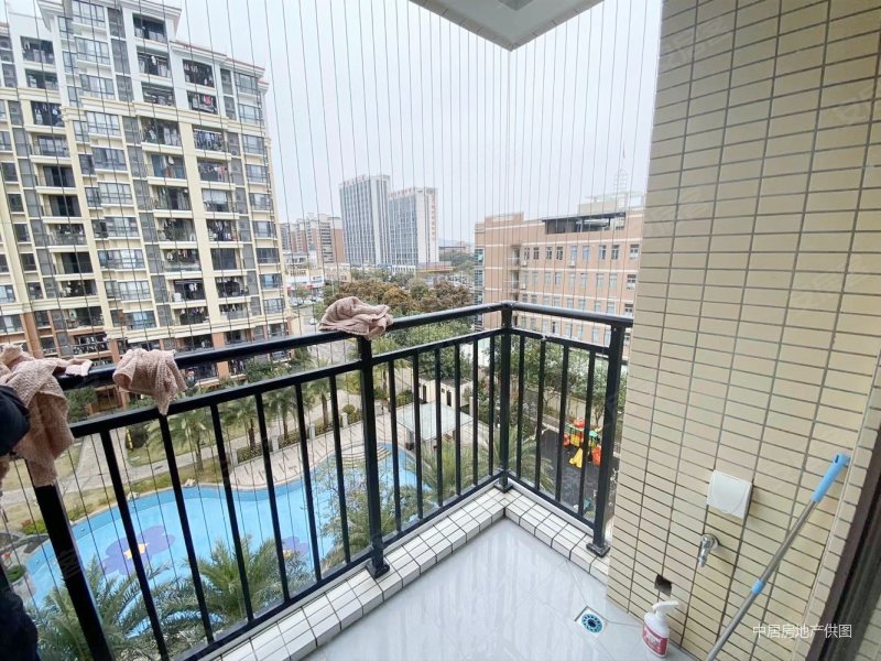 东莞房产网>东莞二手房>清溪二手房>清溪城区二手房>水榭兰亭>800_600