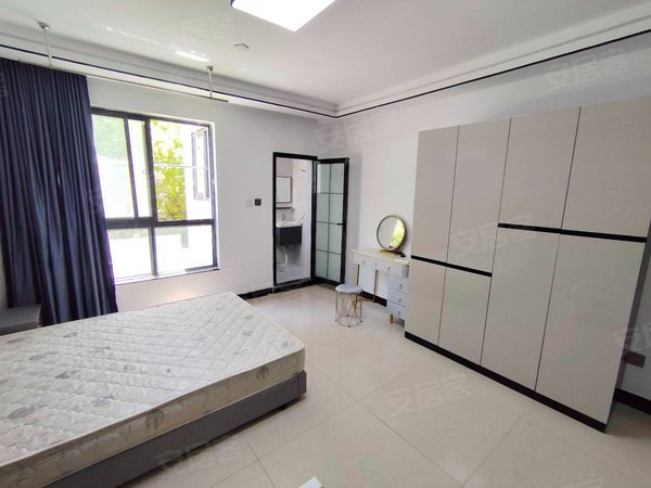 南桥租房,临地铁口 上院南区 精装一室户 可付一押一 拎包入住,奉贤