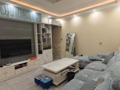 驻马店驿城体育场西班牙小镇,精装,带家具家电齐全,拎包即住,附近高铁,体育馆出租房源真实图片