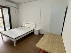 霍邱城关金城时代广场玖隆单间出租，850月，拎包入住，随时看房出租房源真实图片