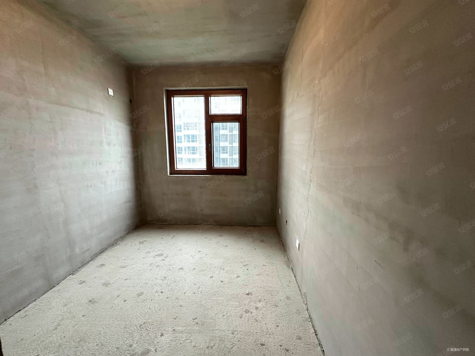 金品时代3室2厅2卫142㎡南北129.9万