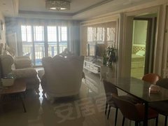 汕尾汕尾城区城区周边汇港豪庭电梯房，两房两厅，租金2300元，拎包入住，精装修出租房源真实图片