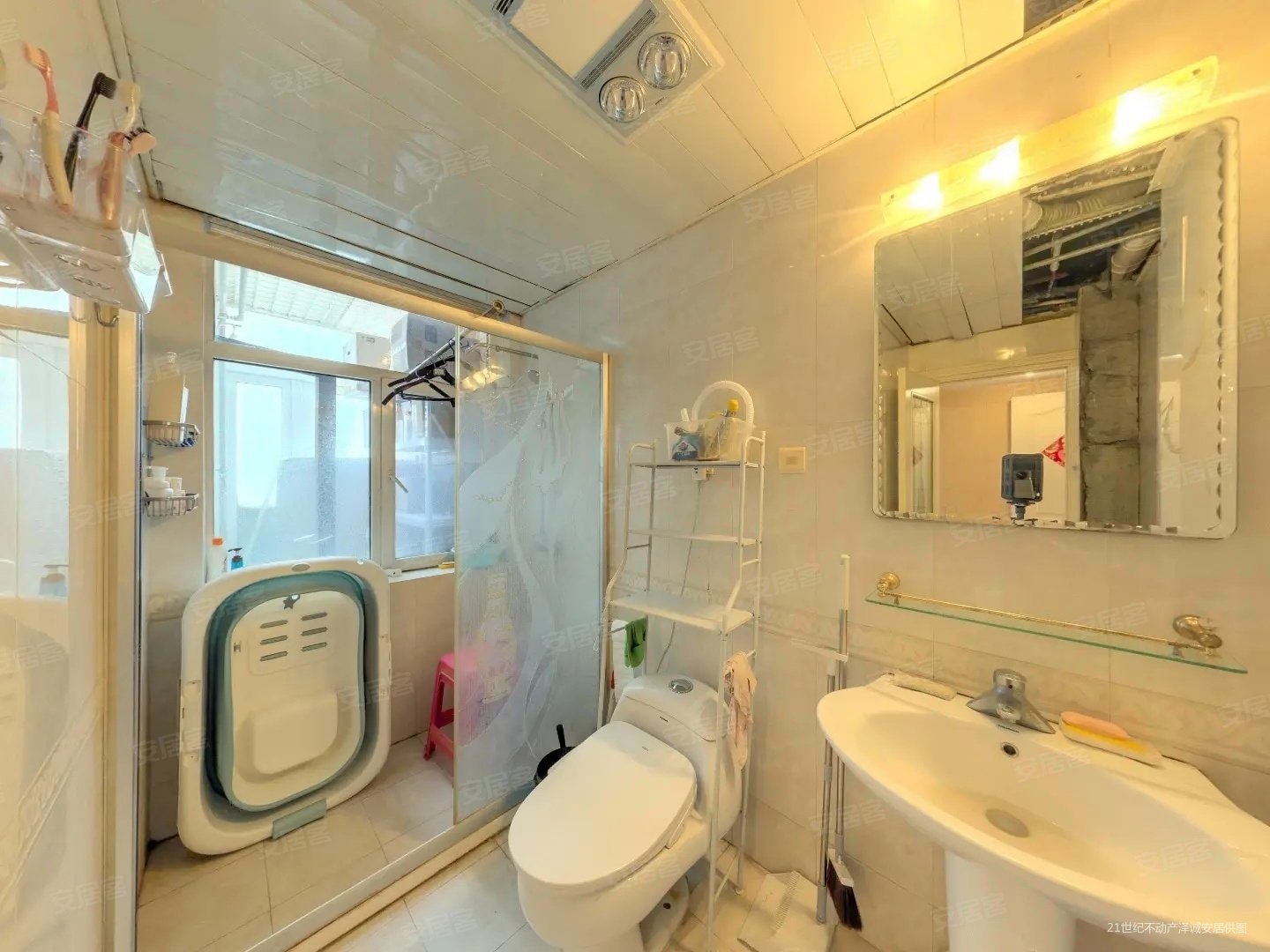 一栋洋房5室2厅2卫203.13㎡南北1100万