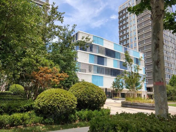 郑州经开区滨河新区浩创优尚低价出租,精装复式,可随时看房出租房源