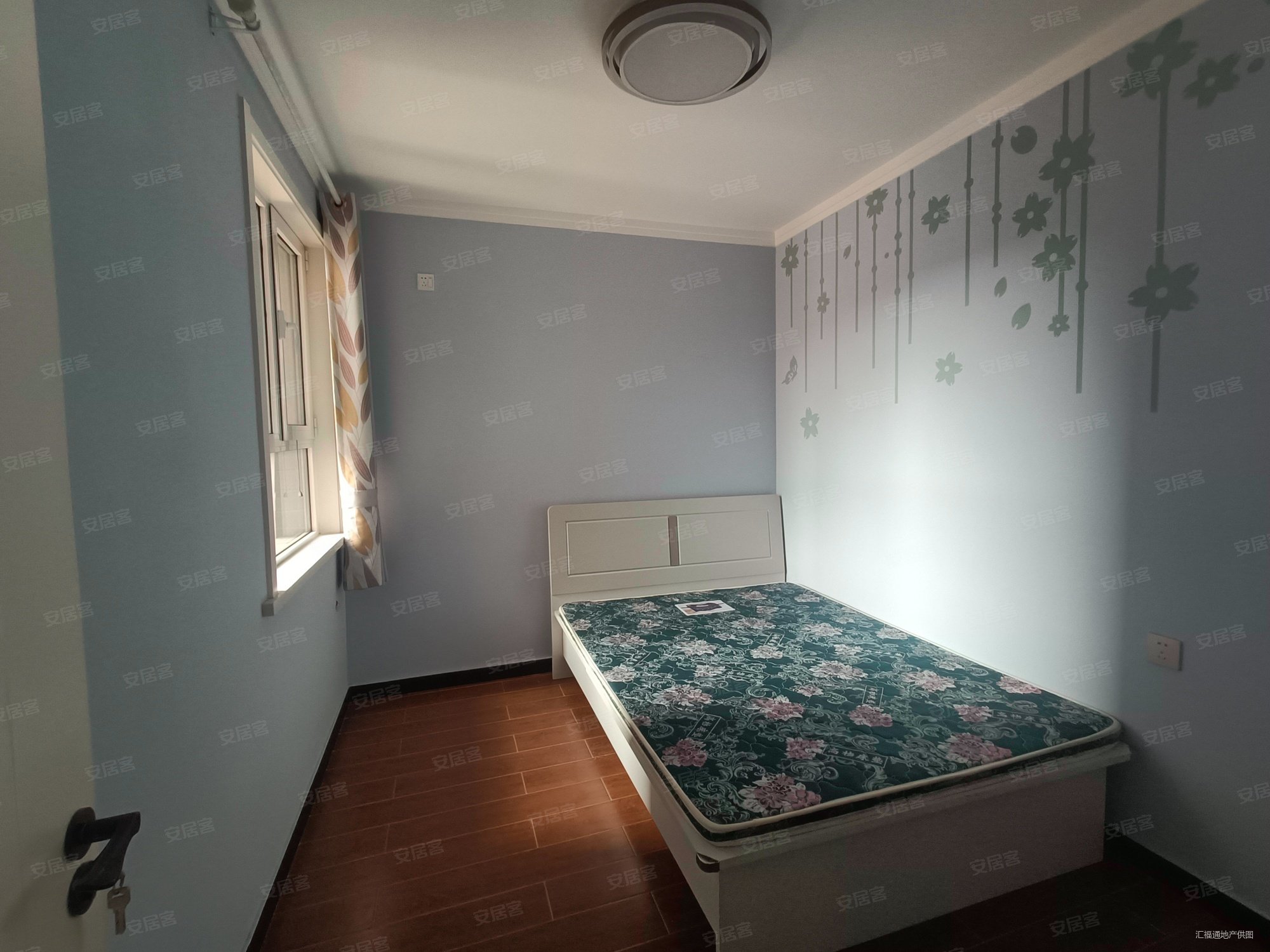 鹏渤印象城牛津花园2室2厅1卫76㎡南37万