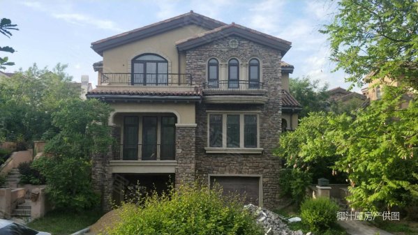 棋盘山碧桂园莫奈小镇别墅 边户大花园 精装修 带车库