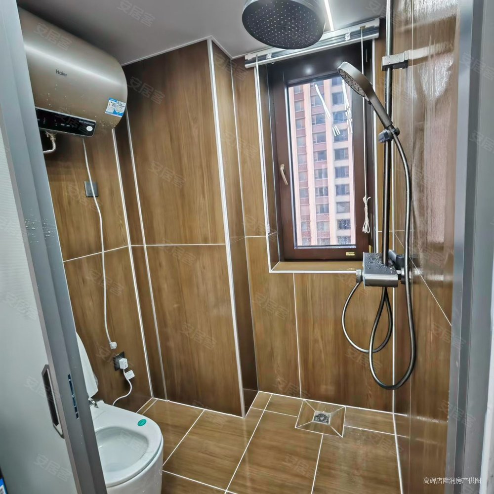 龙湖列车新城3室2厅1卫105.4㎡南北72万