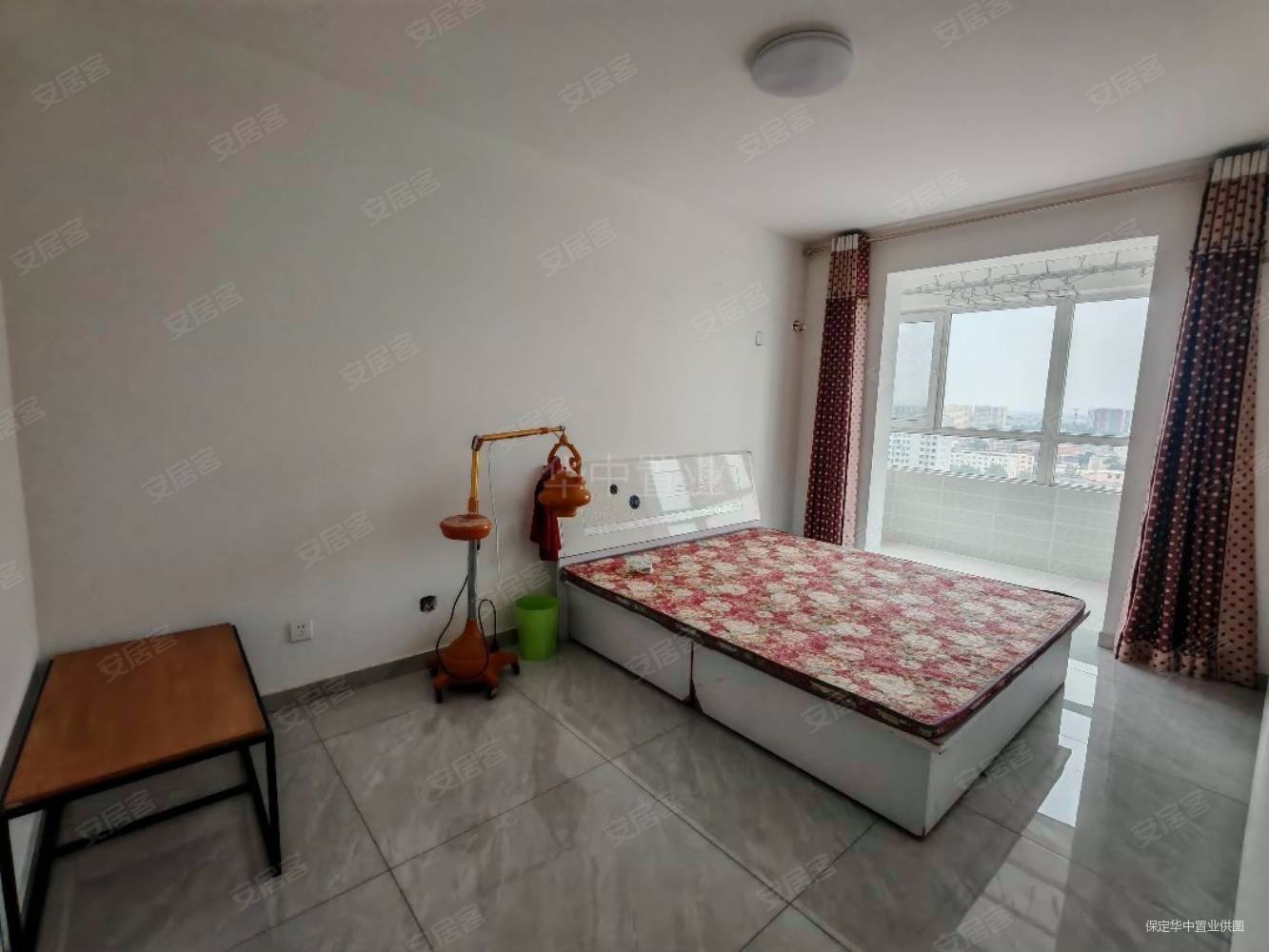 朗月蓝庭2室2厅1卫100㎡南北57万