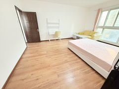 北京通州九棵树一号线 九棵树 蓝调沙龙 主卧独卫套间 稀少户型 可月付出租房源真实图片