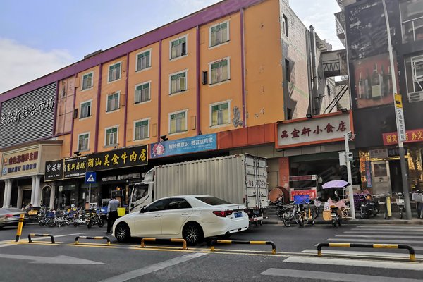 翡翠明珠花园 龙岗-爱联-晨光路49号