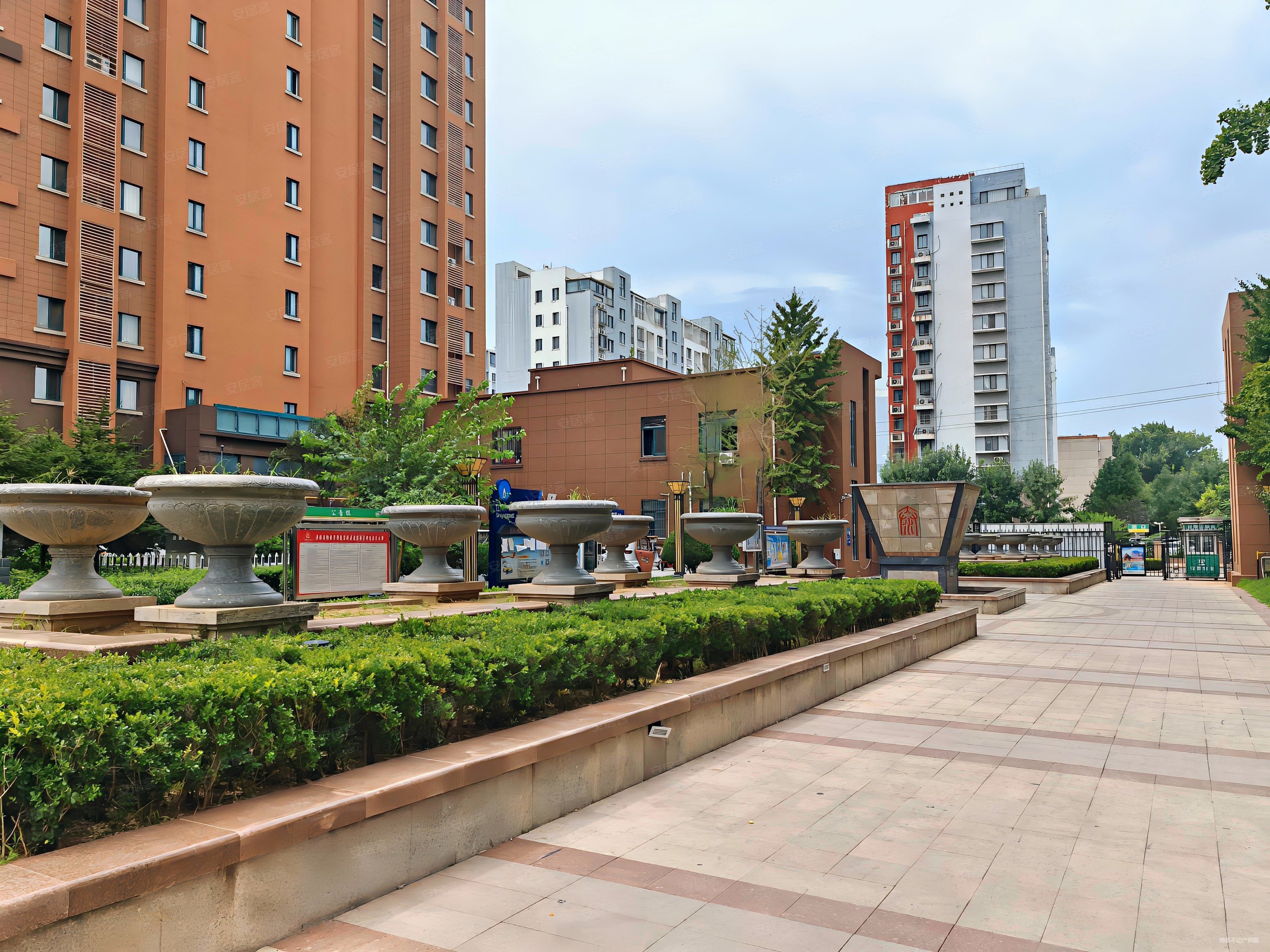 济南房产网>济南二手房>市中二手房>王官庄二手房>安泰诚品>