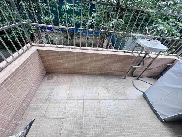 广州黄埔大沙地天虹花园鱼珠地铁 小区电梯房 民用水电 主卧空间大带