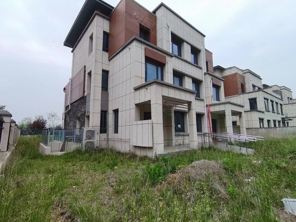 青岛黄岛薛家岛恒大金沙滩(商业别墅)唐岛湾公园海景别墅,100平院子