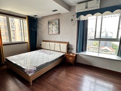 达州通川金龙大道朝南主卧独卫，带衣帽间。押一付一可短租，价格实惠出租房源真实图片