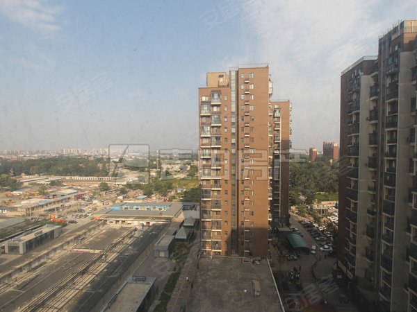 【多图】中海城紫鑫阁,十里河租房,国贸六站地 地铁十号线 下楼就是