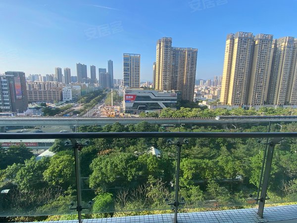 深圳龙岗龙岗中心城鹏达摩尔城南联地铁口精装三房底价3字头出租房源