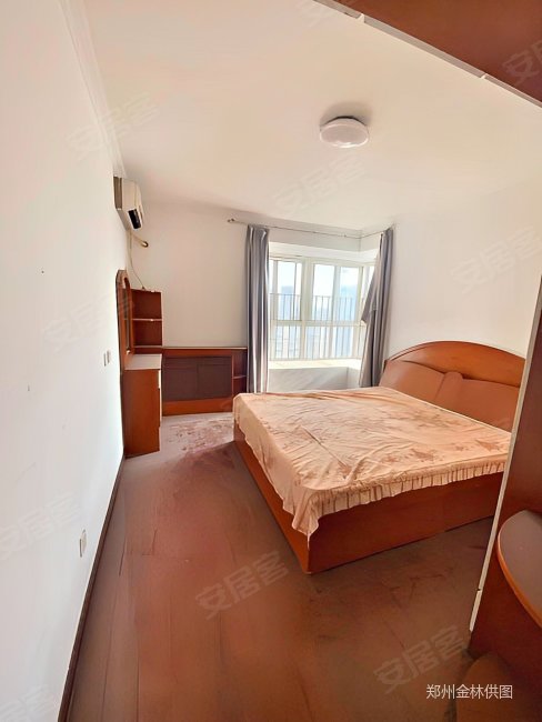 70年代尚景小区3室2厅2卫120.9㎡南北139万