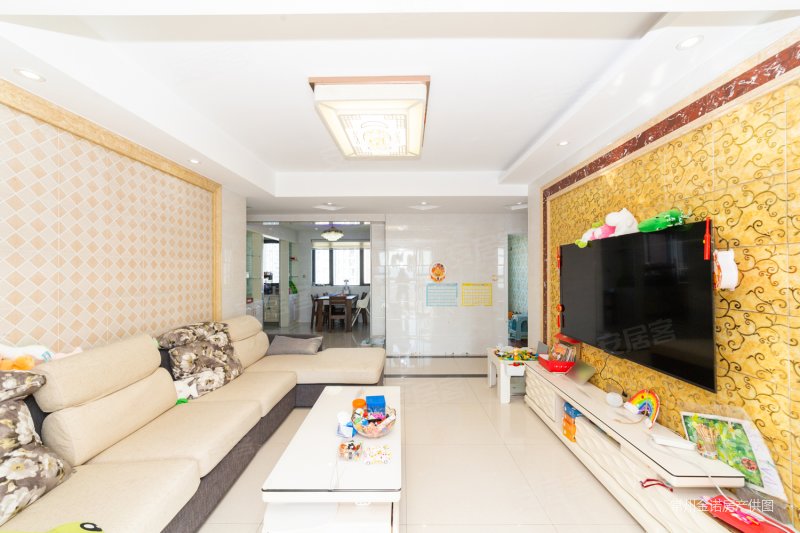 这个价格没谁了 喜欢你就来,天逸城(北区)二手房,135万,3室2厅,1卫