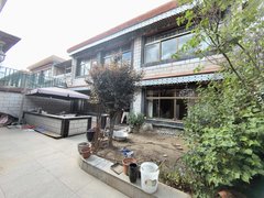 太阳岛仙足岛生态住宅小区 4室2厅3卫 201平独园布宫对面