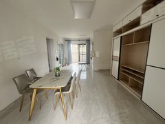 韶关武江惠民南路奥园小区130方4房出租,家私家电齐全拎包入住,租2200元出租房源真实图片