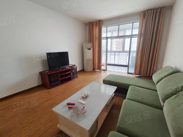 【多图】金汇花园,源汇城区租房,人民路丹尼斯旁金汇花园,步梯2楼,精