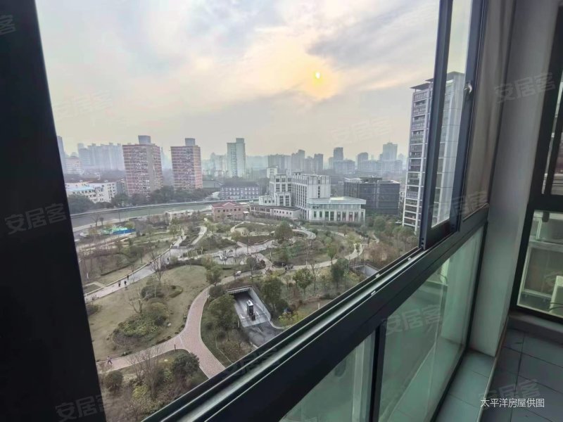 上海房产网>上海二手房>普陀二手房>武宁二手房>水岸豪庭>800_600