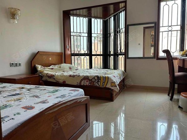 深圳罗湖水库百仕达花园(一期)新出实拍图片视频百怡苑豪华装修4房