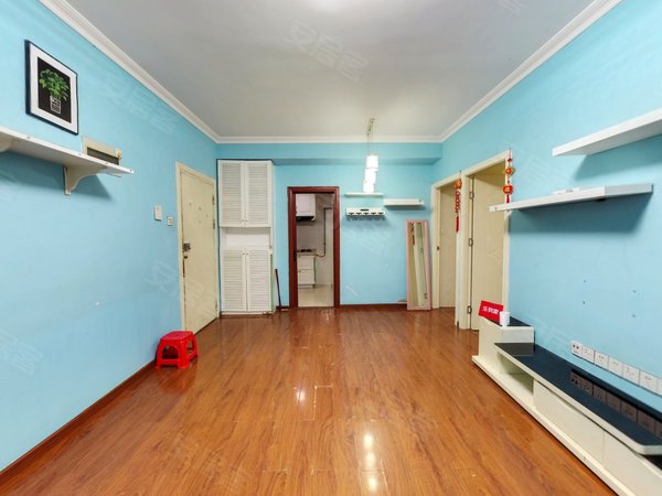 深圳福田景田南华富大厦华富大厦精装两房,状态非常好,家私电齐全