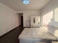 银川兴庆新一中主卧合租，新华东街雅安公寓，数码城，南门广场，劳务市场可月付出租房源真实图片