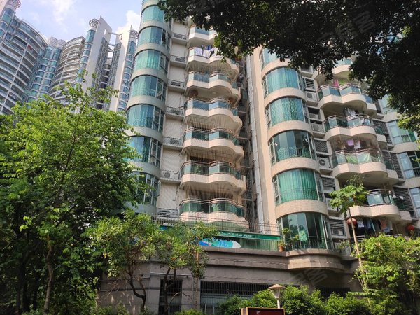 广州海珠广州大道南逸景翠园逸景翠园 东南向四房两卫 精装干净整洁