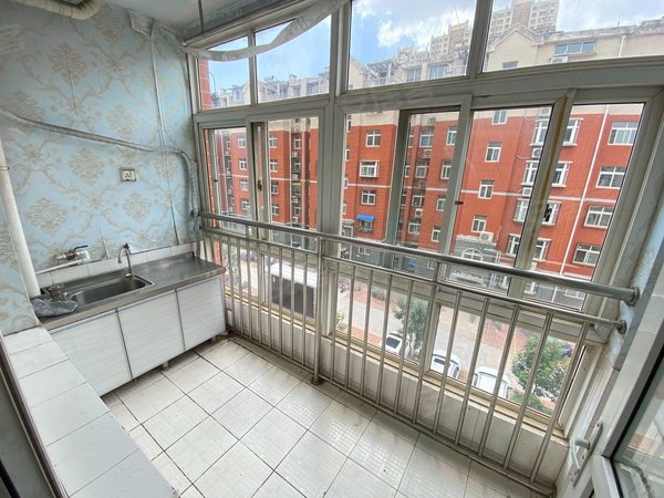 济南历城工业北路东方丽苑急租!