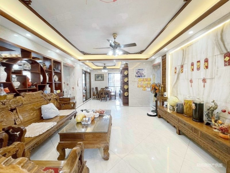 特笋(六十五个)商业东街 半山豪庭 豪装四房三厅两卫