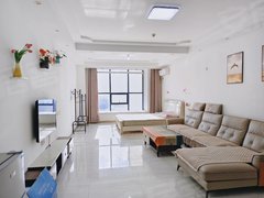 巨野巨野城区巨野市区东方新天地公寓电梯简单装修，家具家电齐全，拎包入住。出租房源真实图片