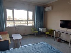 银川兴庆清河南街兴庆万达,一室精装,带空调,可月付,拎包入住。出租房源真实图片