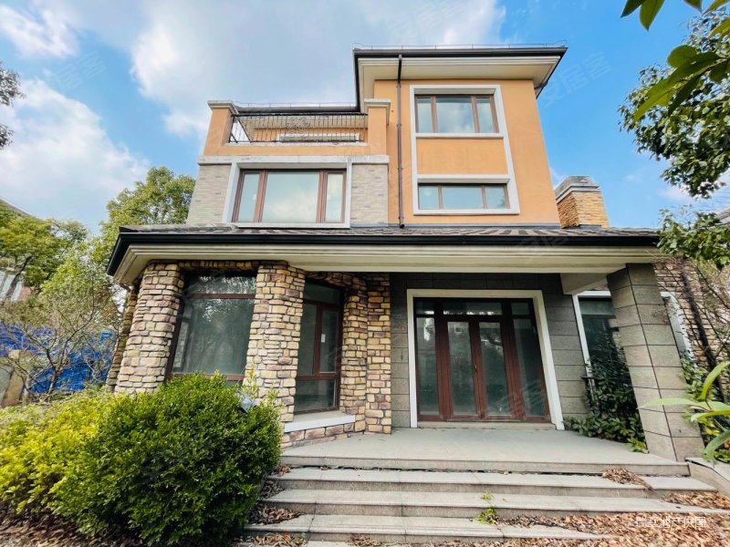 湖山在望三期一手房只等有实力的业主颛桥万达广场旁