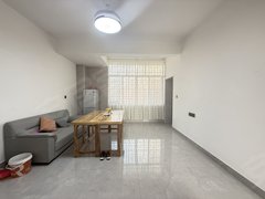 永州江华江华城区丽景花园 附近 楼梯房1楼  2室1厅1卫 800月出租房源真实图片