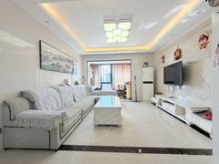 泉州晋江世茂御龙湾万商汇|自住装修 精装3房 全屋家具家电齐全 拎包入住出租房源真实图片