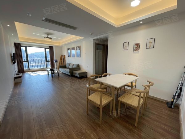 泉州南安南安市区中骏雍景湾世界城旁雍景湾拎包入住 交通便利 逛街方便出租房源真实图片