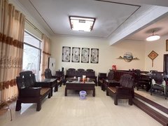 韶关浈江五里亭碧桂园云林水岸别墅出租,近门岗,五房,拎包入住出租房源真实图片