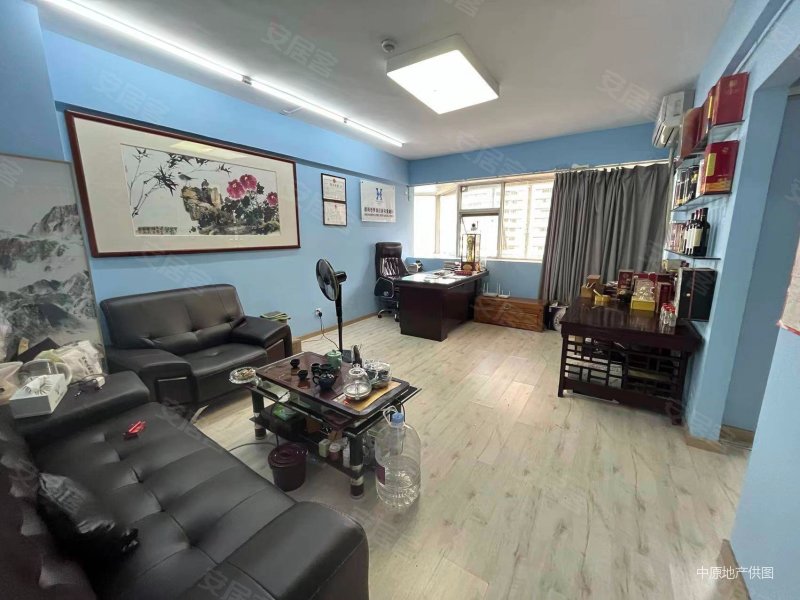 物业 集浩大厦 一房 业主诚心出售 满五年