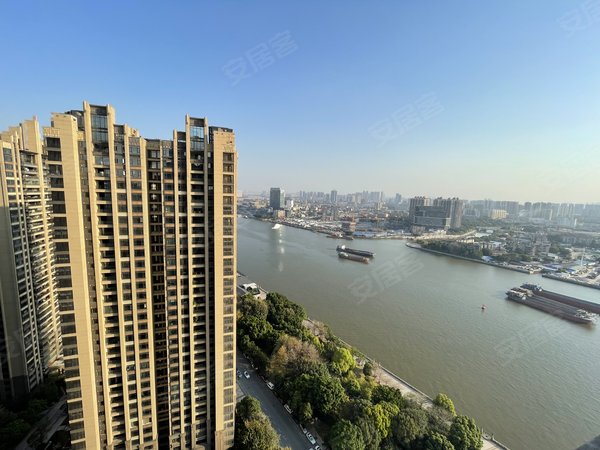 广州荔湾黄沙珠光御景壹号(公寓)黄沙 御景壹号公馆 精致三房 现代