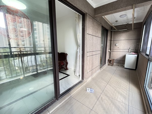 招商城 东南 湖湾天境花园 3房2卫 看房方便,常熟租房-苏州58安居客