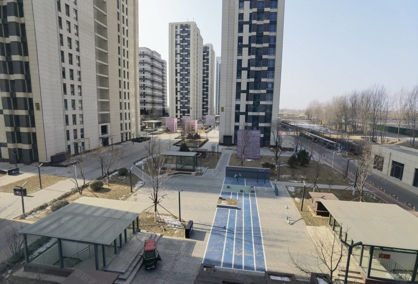 望京商圈特价房福成尚领时代近地铁500米现房带车位